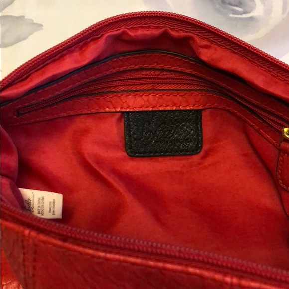 Sophia Vergara little red purse - Picture 7 of 8